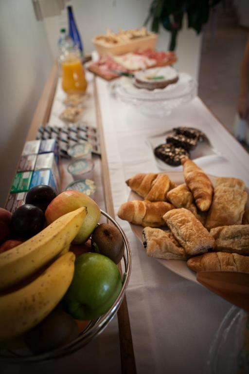 Ladino Room & Breakfast Ferrara Esterno foto