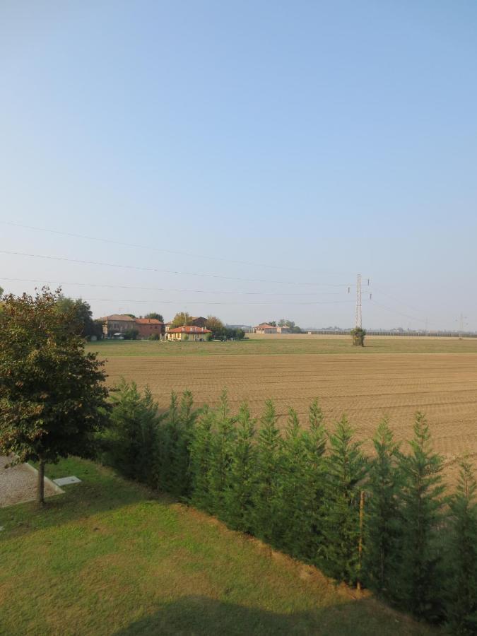 Ladino Room & Breakfast Ferrara Esterno foto